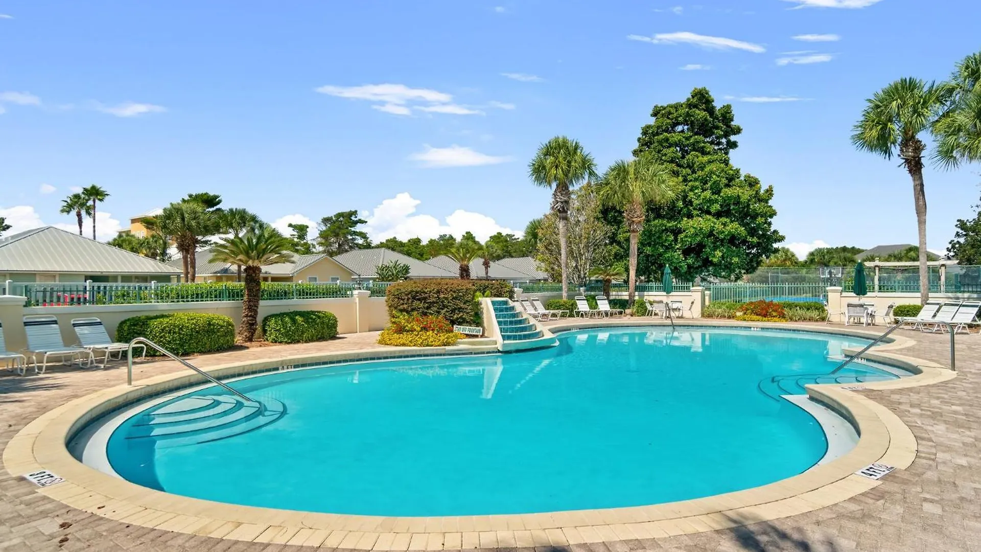 Blanc Bao With Pool And Pickleball Destin Holiday home